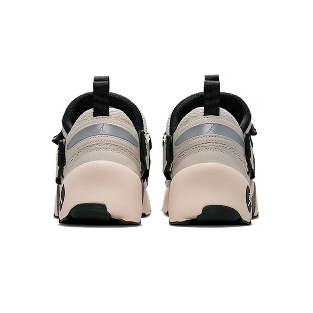 Nike TRUNNER LX: Stylowe, wsze – Women Shoes Running Nike recenzja i cena