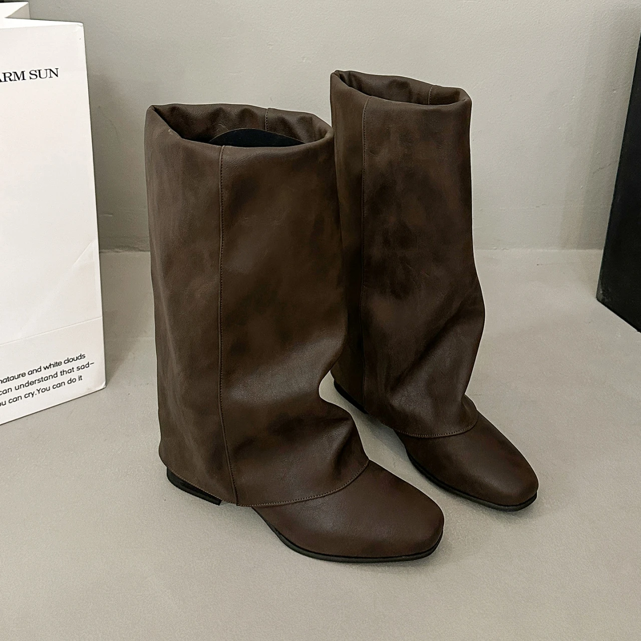 Modne damskie kozaki do kolan  – Knee High Boots Women recenzja i cena